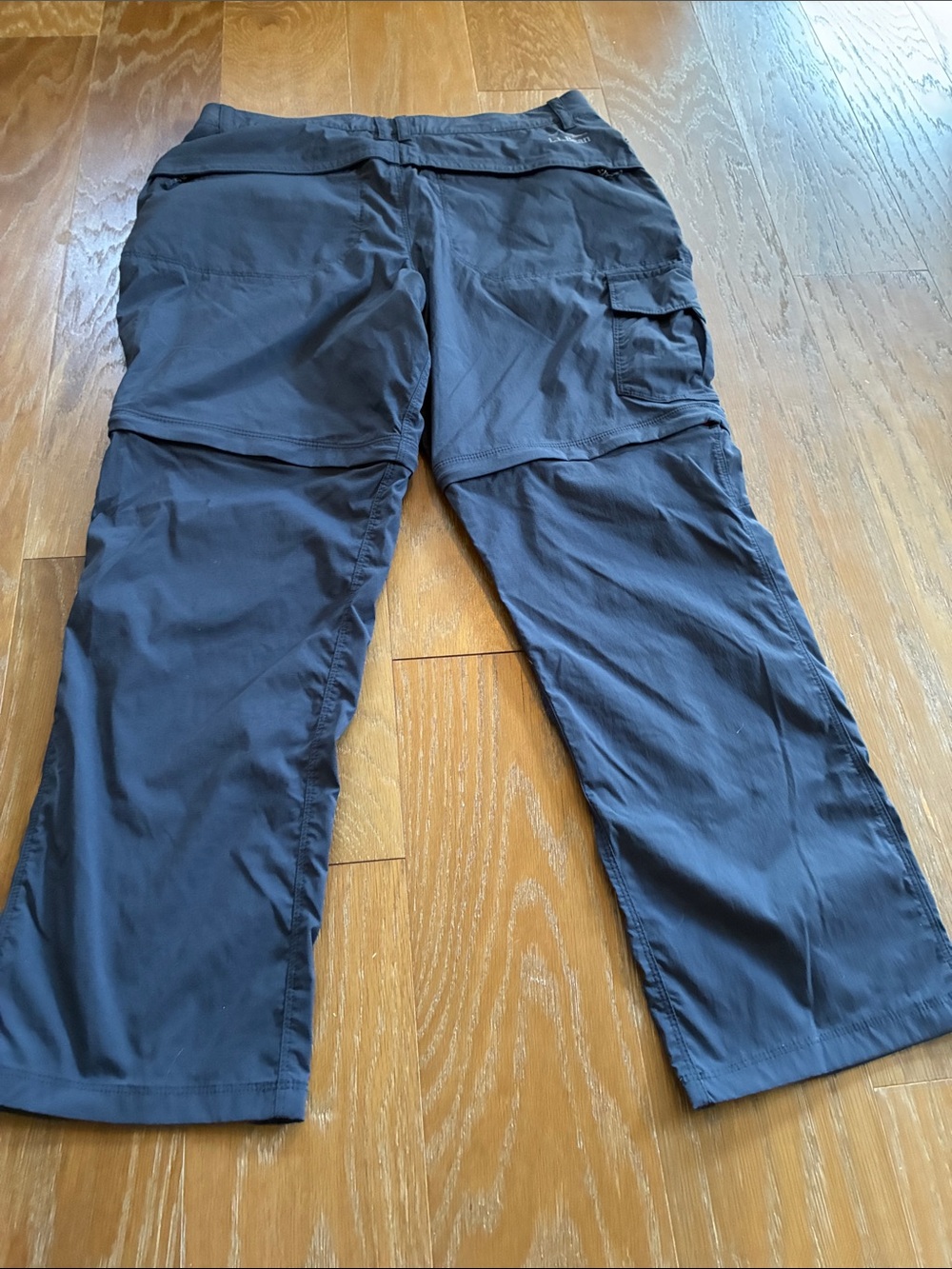 L.L. Bean Women's Cargo Pants in Navy - Picture 10 of 13